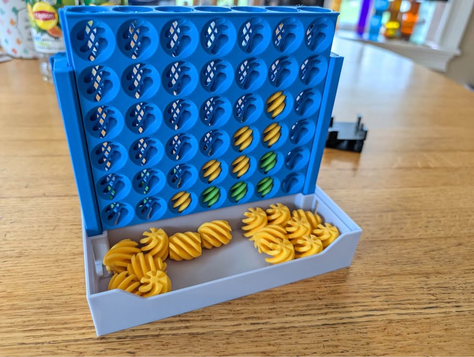 Connect 4-Tex – The Twisty New Spin on a Classic!