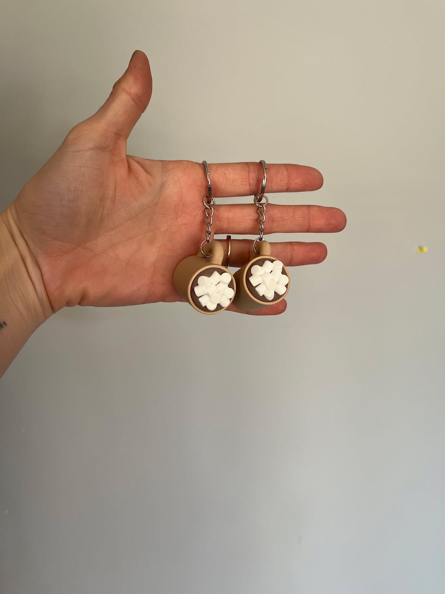 Hot Chocolate Keychain – Cozy Vibes On-the-Go