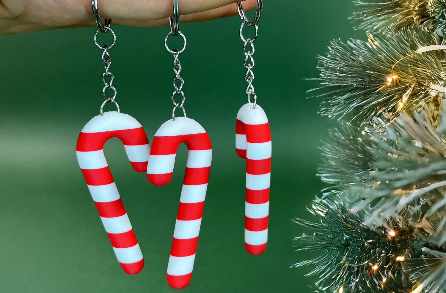 🍭 Candy Cane Keychains