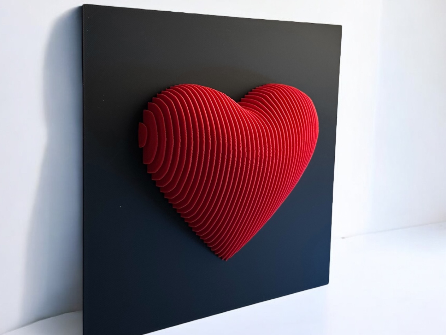 Heart Symbol Wall Art – 3D Printed Geometric Design