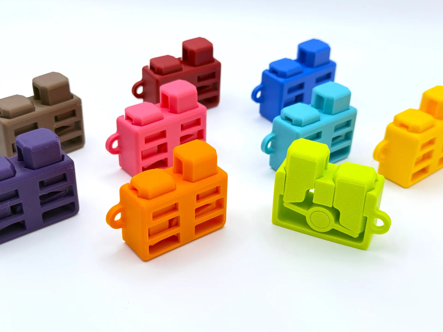 Fidget Clicker Keychain – Colorful 3D Printed Sensory Toy for Stress Relief!